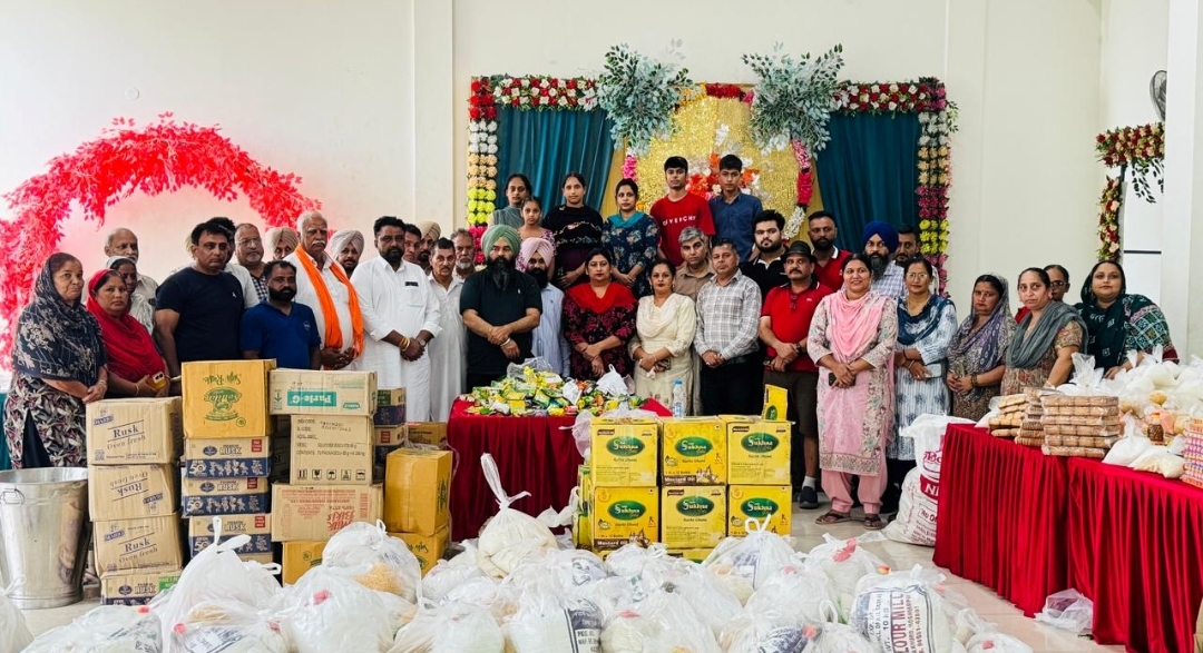 Need to come forward to help flood victims by leaving party politics behind: Deputy Speaker.
